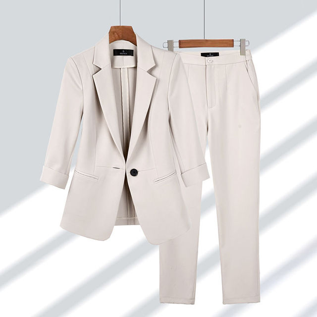 Damenanzug Blazer Set mit Maßgeschneiderter Hose aus Hochwertigen Stoffen-1