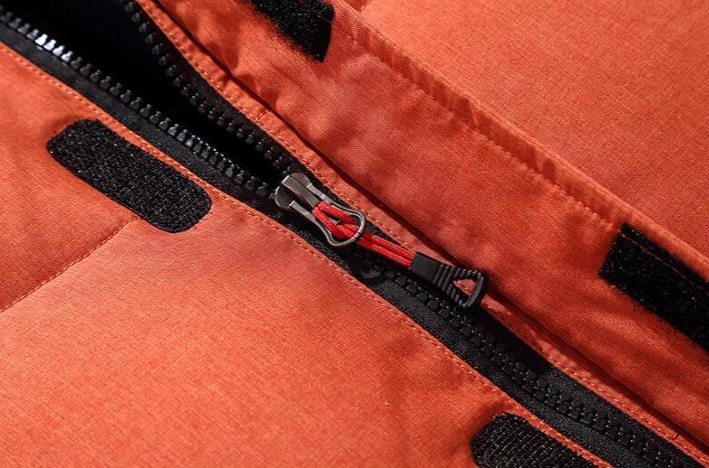 Warme Dicke Kapuzen-Pufferjacke