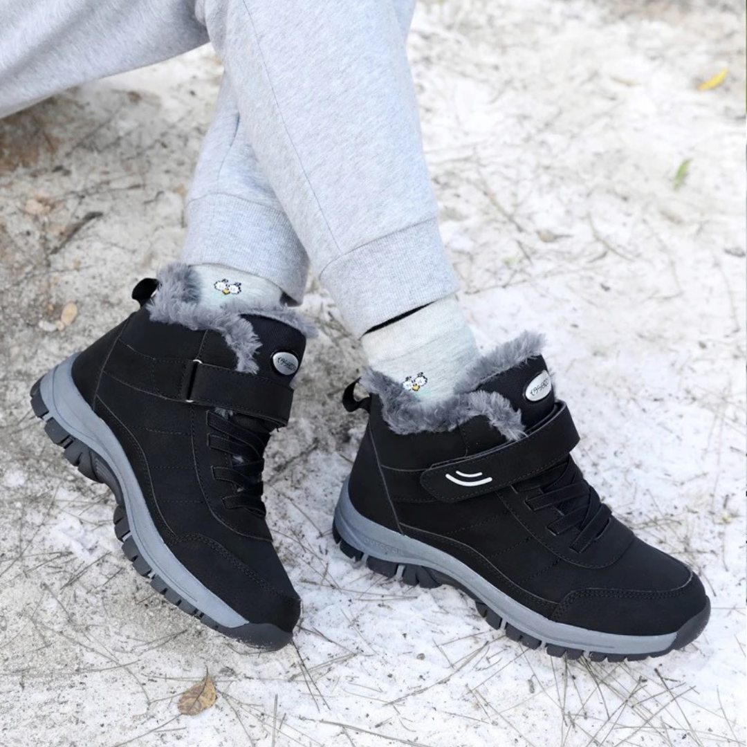 Leichte Damen-Schneestiefel mit Fell