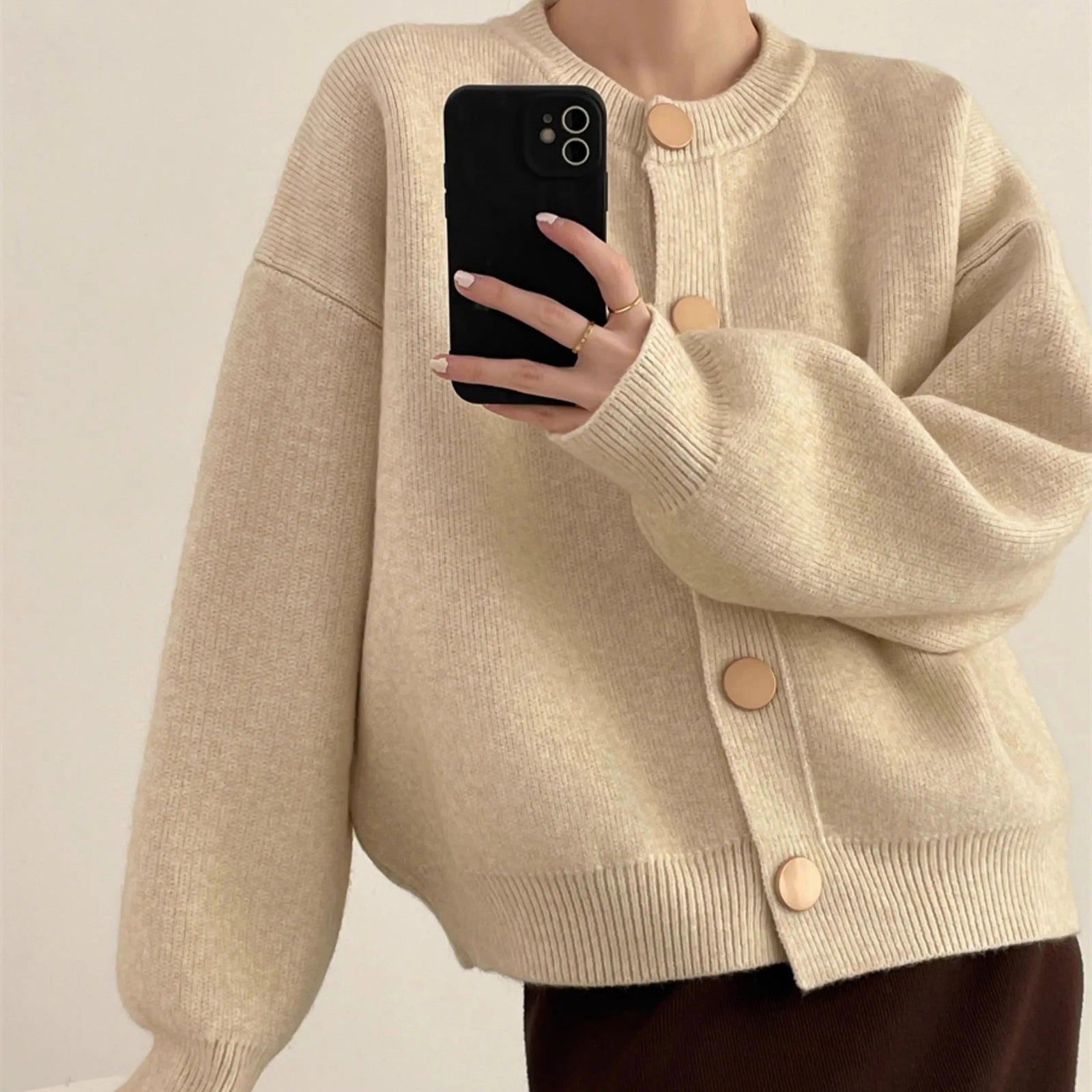 Weiche Damen-Strickjacke