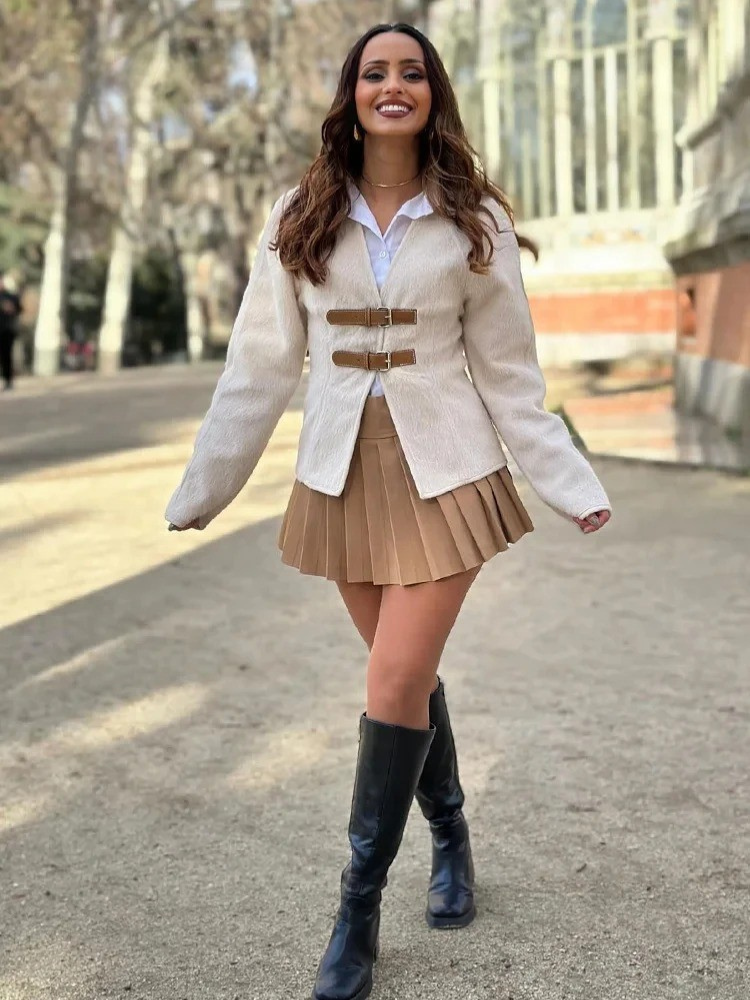 Damen Wollmantel mit Lederschnalle