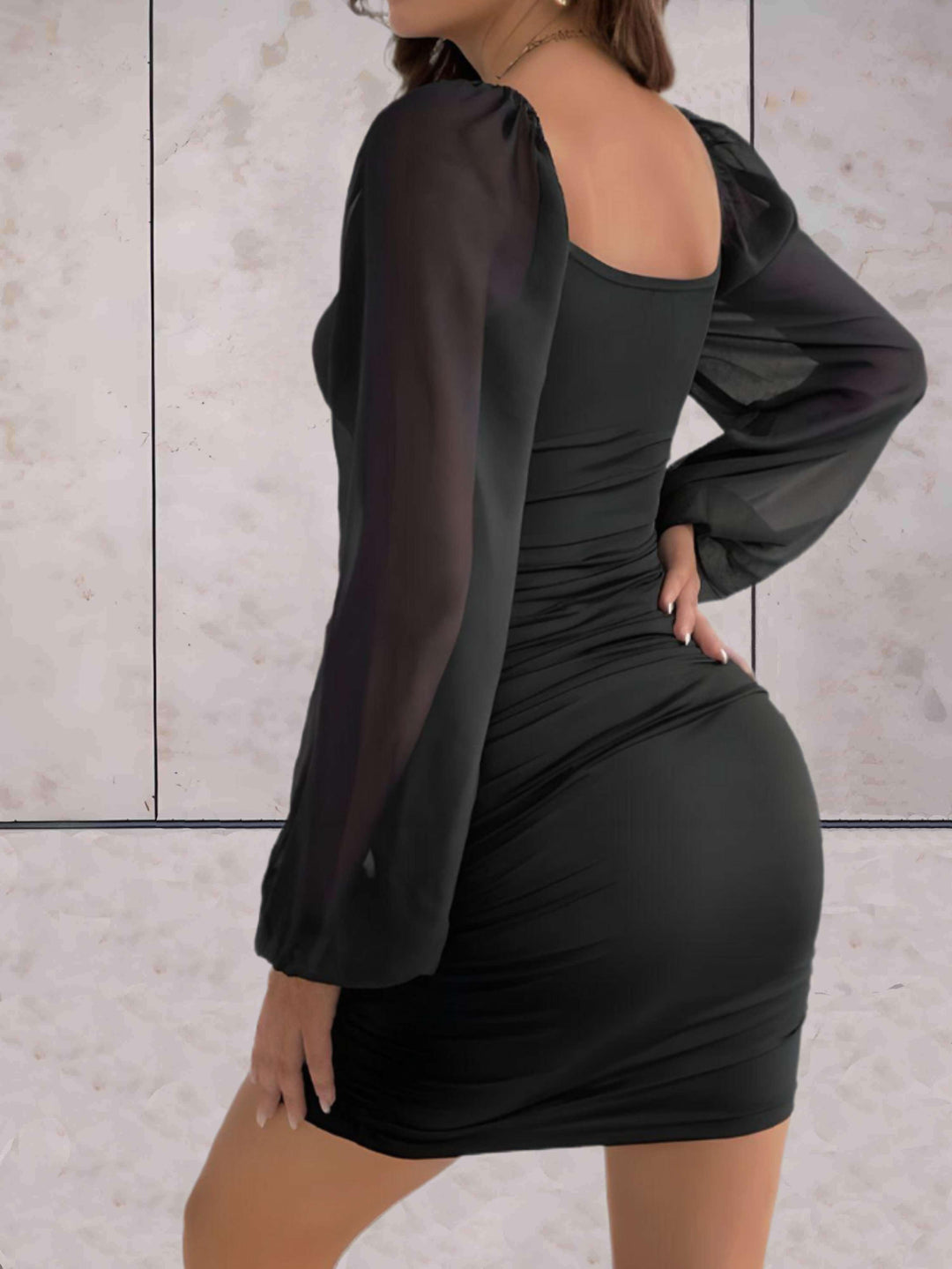 Damen Mini-Kleid Elegant mit Breiten Ärmeln aus Hochwertigem Stoff 6