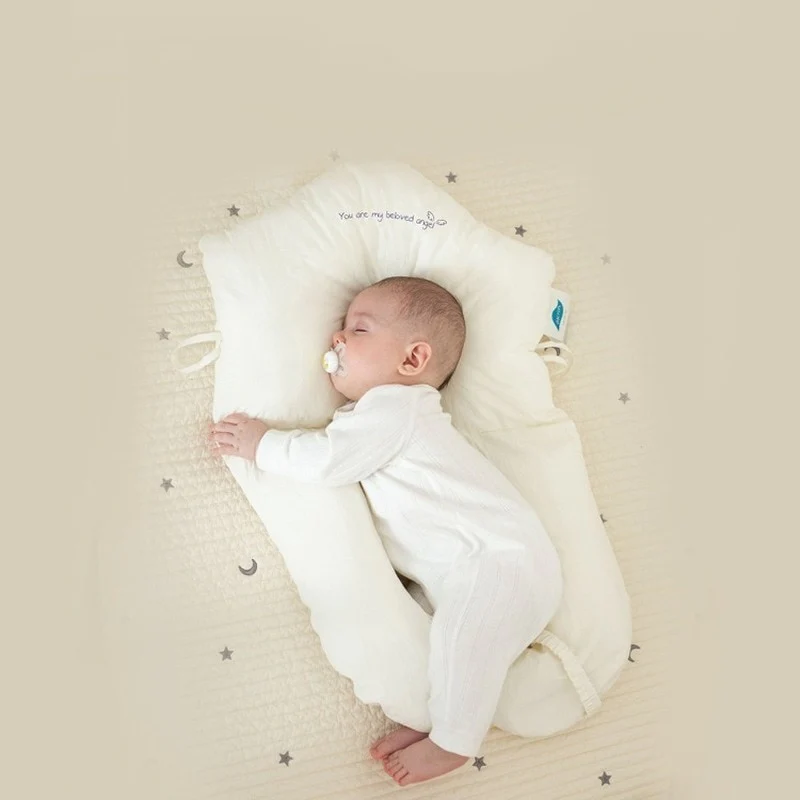 Babyschlafkissen DreamNest ergonomisch 1