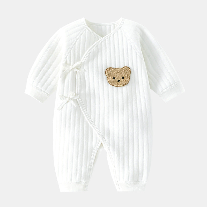 Babystrampler mit Bärchen für den Frühling und Herbst 2