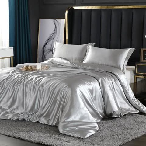 Bettwäsche Set 4-teilig für Schlafzimmer im Luxuriösen Stil 155x220, 135x200, 200x220, 200x200 3