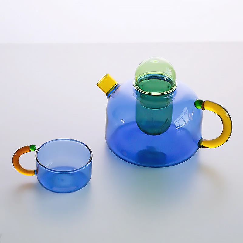Buntes Teeservice aus Glas mit modernem Design 2