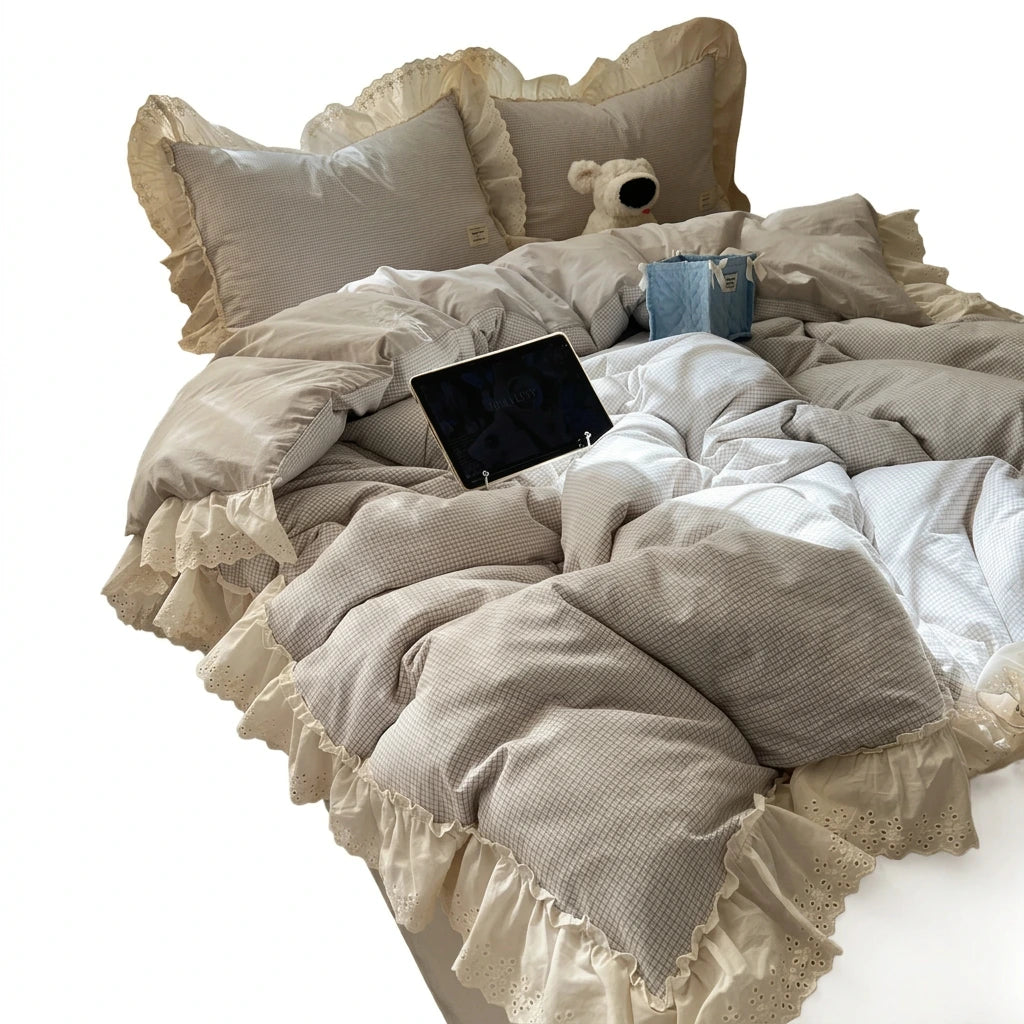 Damen Bettwäsche Set Vichy-Karo mit Rüschen und Ösenborte 0