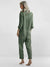 Damen Jumpsuit in Grün mit vielseitigem Stil 1