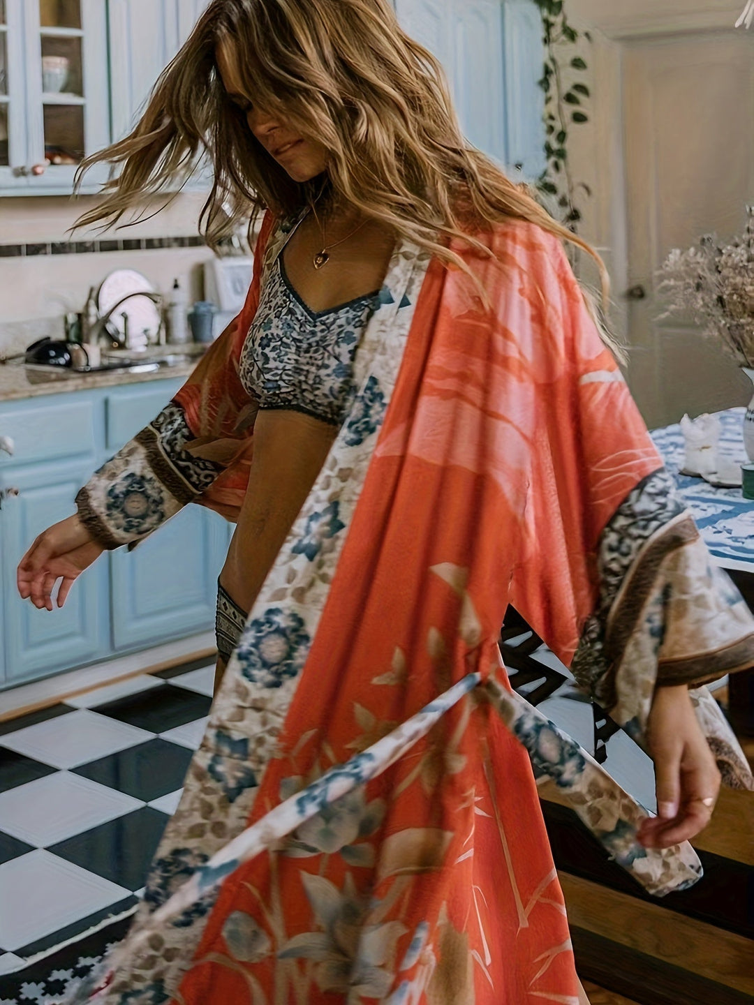 Damen Kimono mit floralem Druck für den Sommer 3