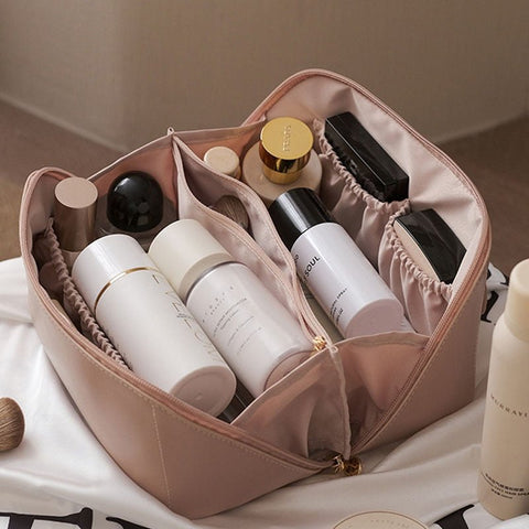 Damen Kosmetikkoffer Praktisch und Stilvoll für Make-up und Hautpflege 2