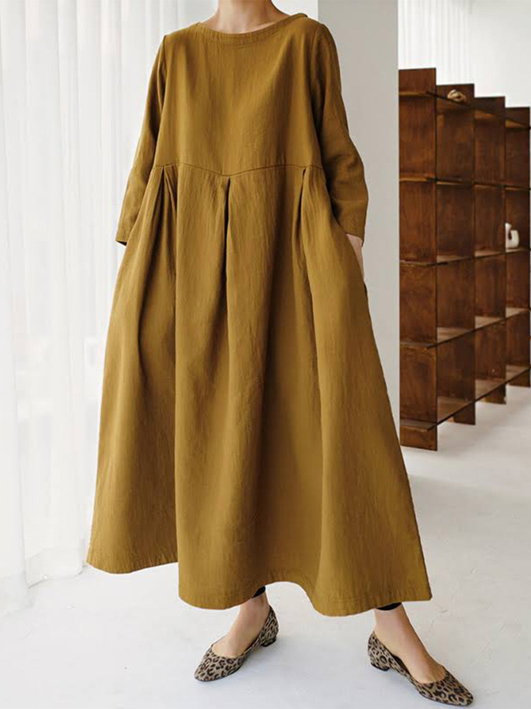 Damen Maxikleid mit Seitentaschen und lockerer Passform 9