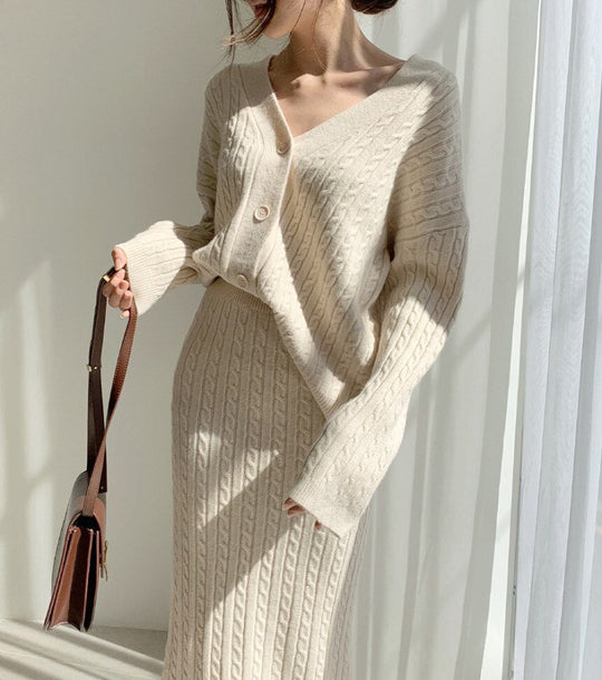 Damen Oberteil und Rockset Strickdesign 3