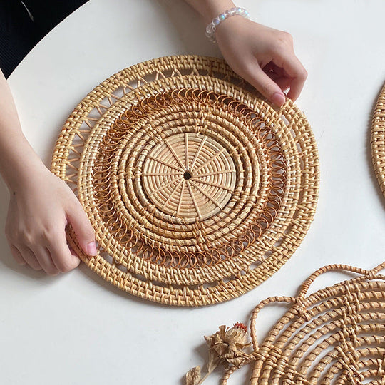 Damen Rattan Tischset Handgefertigt 3