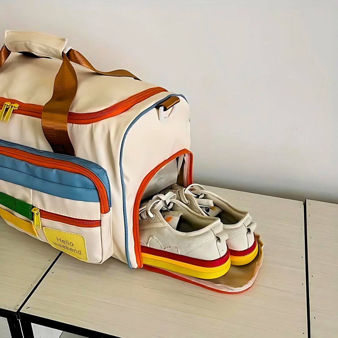 Damen Reisetasche Weekender Stilvoll Hochwertiges Material mit Fächern für Organisation 1