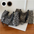 Damen Tote Bag Leopardenmuster aus hochwertigem Canvas 1