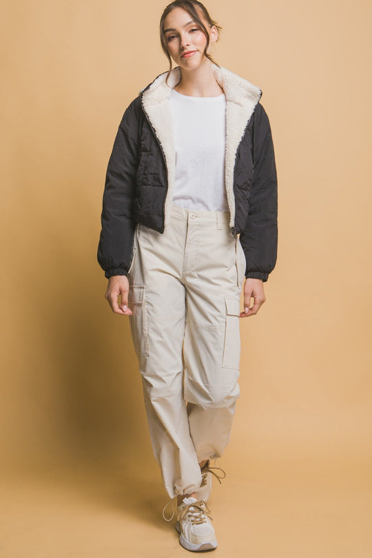 Damen Zip-Up Kapuzenjacke aus Sherpa mit Wende-Design 4