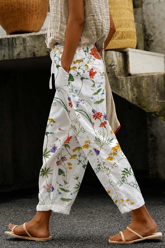 Damenhose mit einzigartigem Muster und aufgesetzten Taschen 5