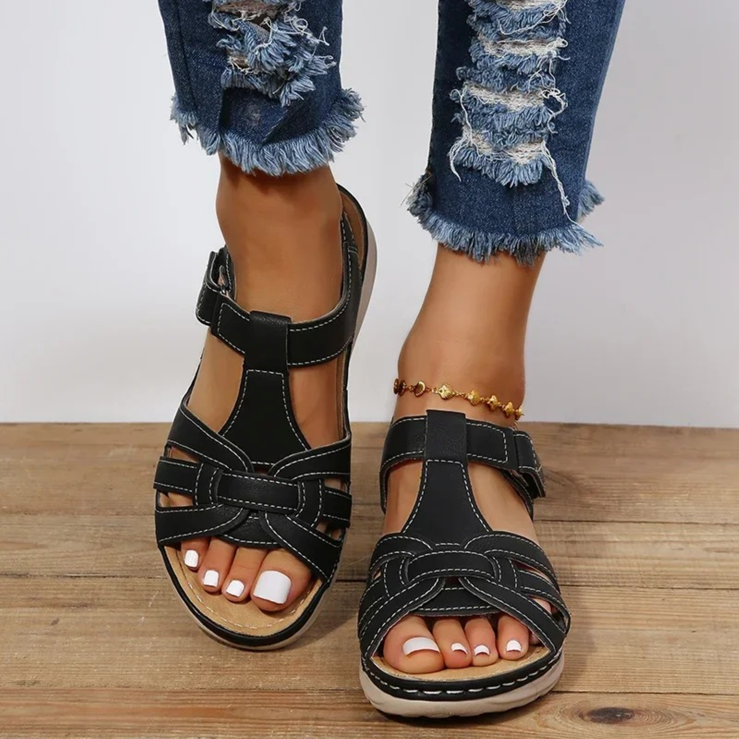 Damensandalen mit breiten Bändern und verstellbarer Passform 6