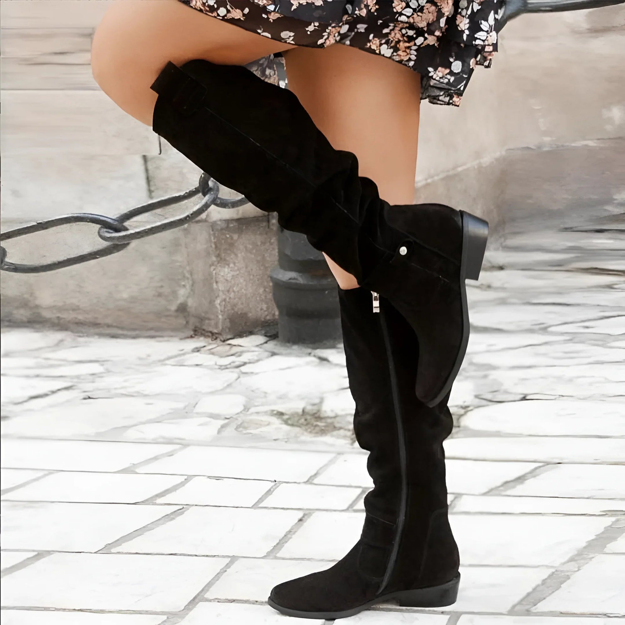 Damenstiefel aus robustem Material mit vielseitigem Design 3