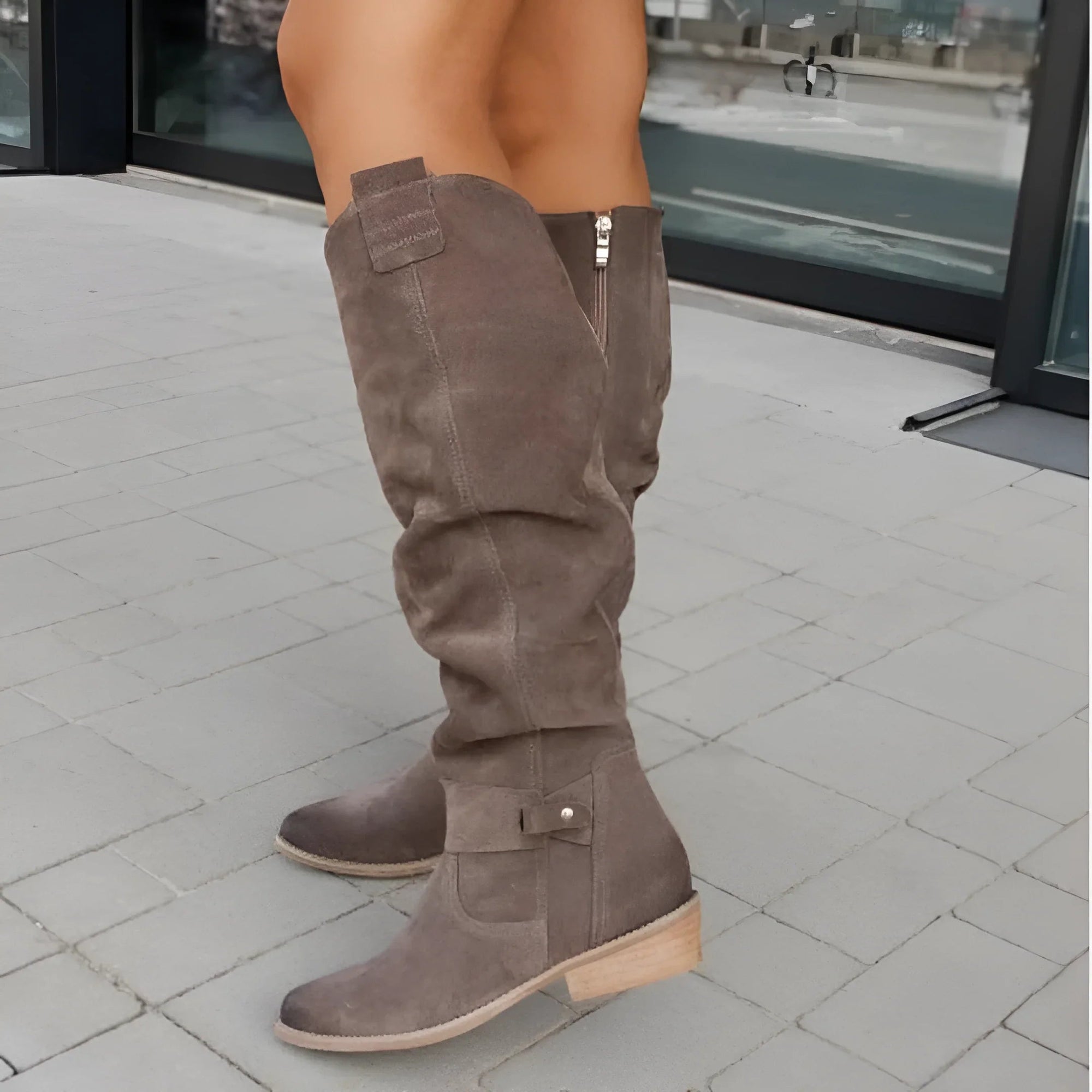 Damenstiefel aus robustem Material mit vielseitigem Design 4