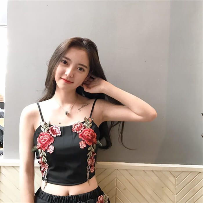 Floral Besticktes Crop Top Und Shorts Set