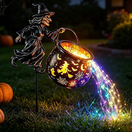 Gartendekoration mit beleuchteter Hexenfigur für Halloween 0