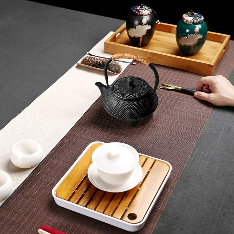 Gusseisen Teekessel Mit Teesieb Im Traditionellen Japanischen Design 4