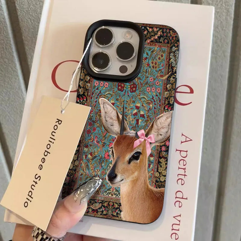 Handyhülle mit Vintage Blume und Hirsch für iPhone 13
