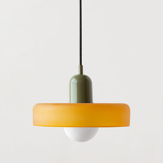 Hängelampe aus buntem Glas im modernen Design 21