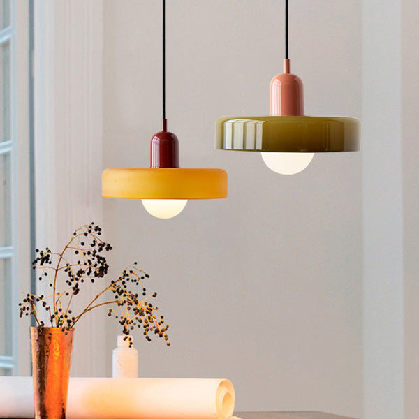 Hängelampe aus buntem Glas im modernen Design 5
