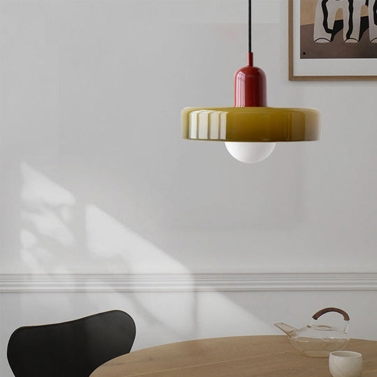 Hängelampe aus buntem Glas im modernen Design 6