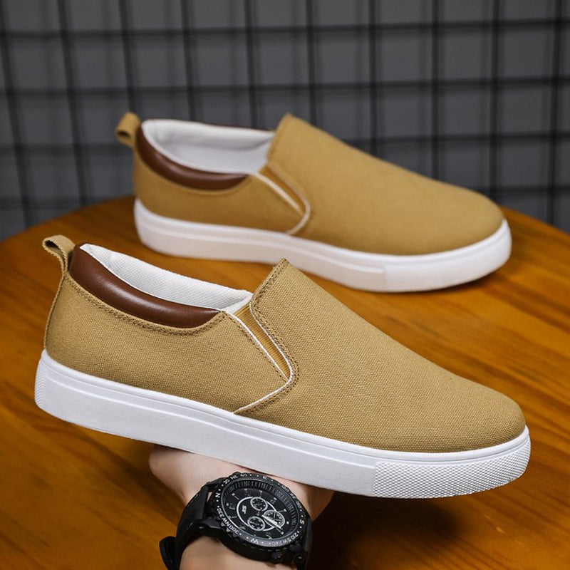 Herren Slip-On-Schuhe im modernen Design 11