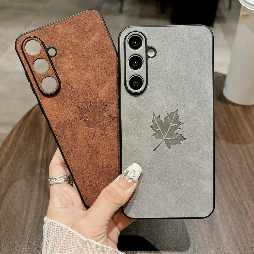 Hülle für Samsung S-Serie aus Lammleder mit Ahornblättern 0