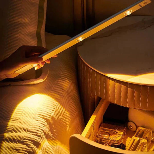 Kabellose LED Lampe mit Bewegungssensor 1
