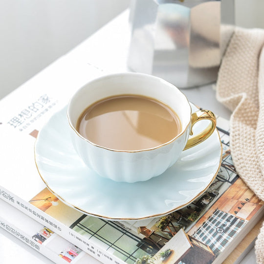 Kaffeetasse mit Untertasse Kreatives Design für Stilvolle Anlässe 3