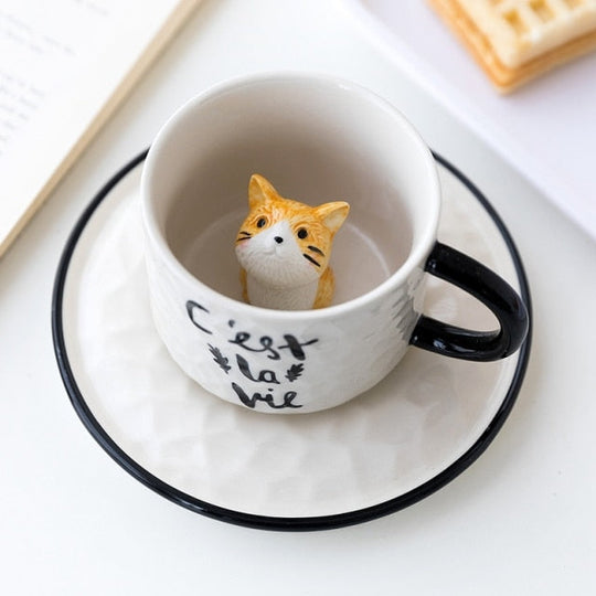 Kaffeetasse mit versteckter Katze – Verspielt und Handbemalt 2