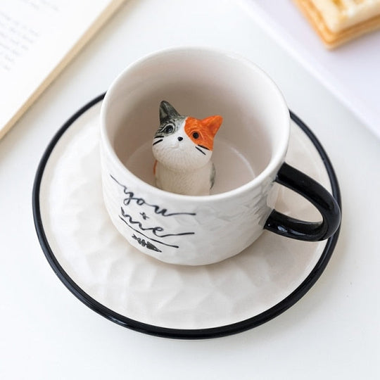 Kaffeetasse mit versteckter Katze – Verspielt und Handbemalt 3