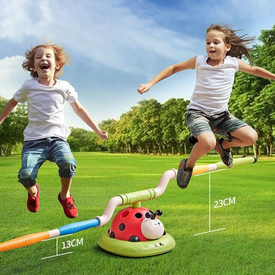 Kinder 3-in-1-Aktivitätsset mit Seilspringen, Ringwerfen und Tretrakete 3