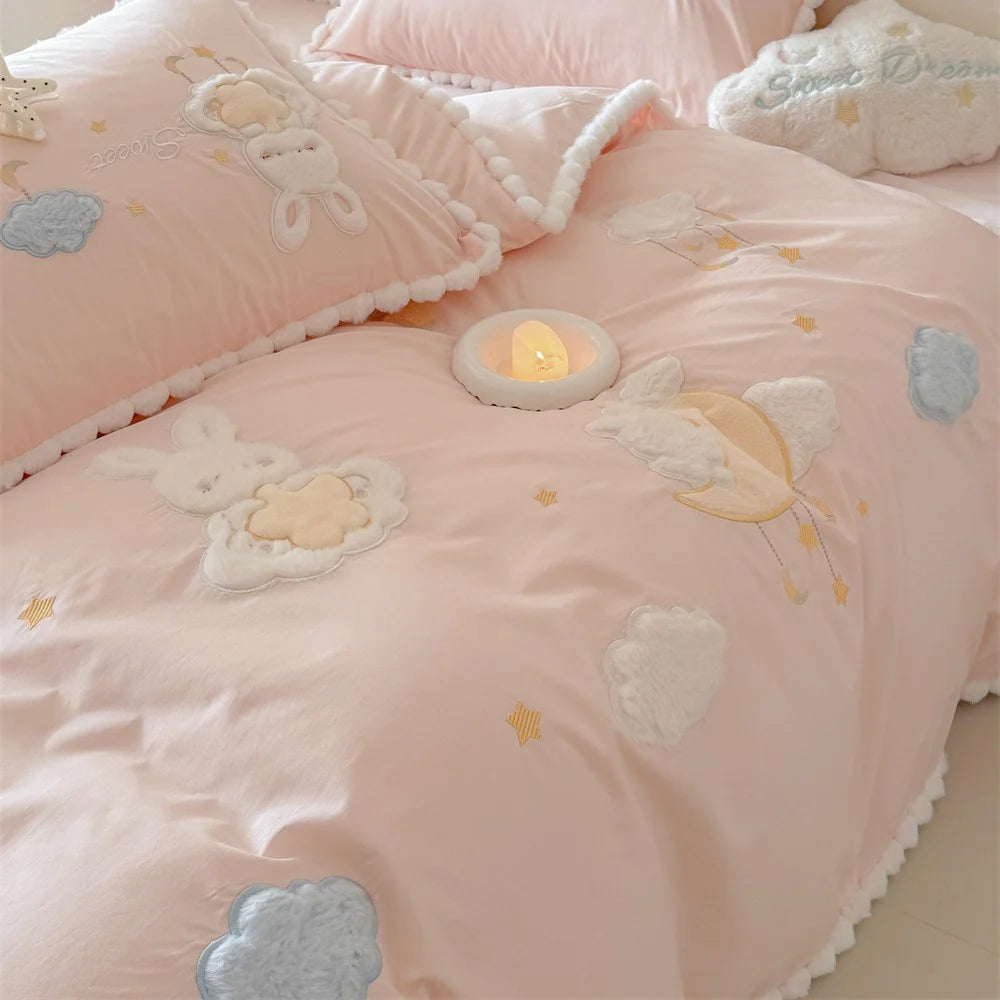 Kinderbettwäsche-Set mit verspieltem Wolken- und Monddesign 2