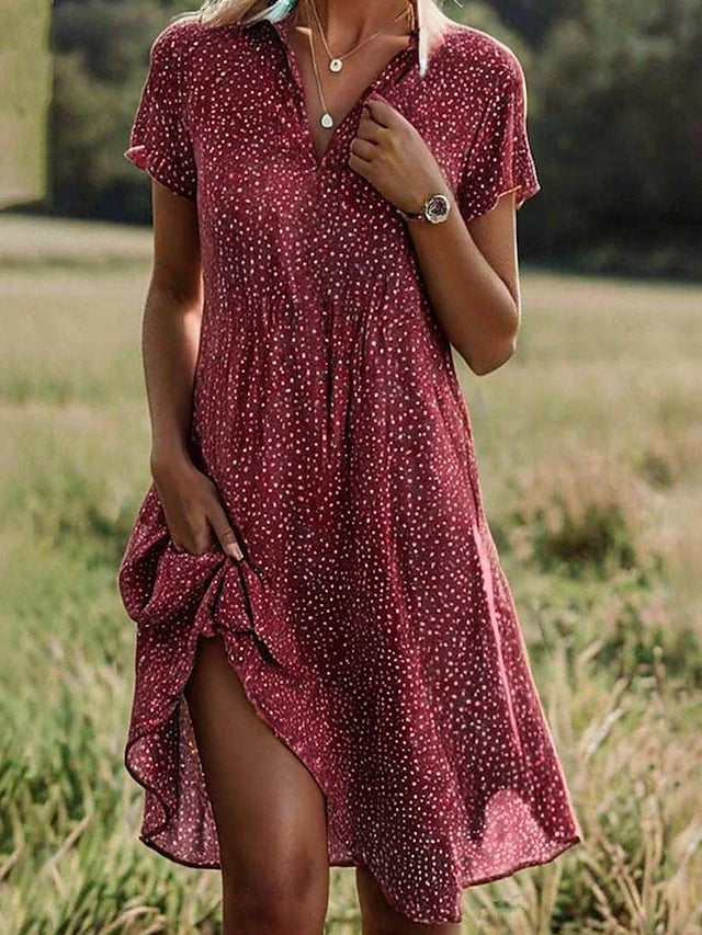 Lässiges Blumenkleid mit Revers für Damen 1