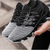 Leichte Laufschuhe