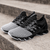 Leichte Laufschuhe