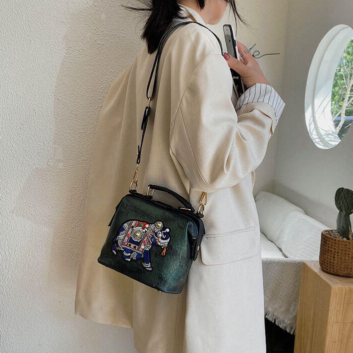 Mandala-Stickerei Tasche