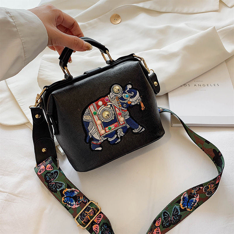 Mandala-Stickerei Tasche