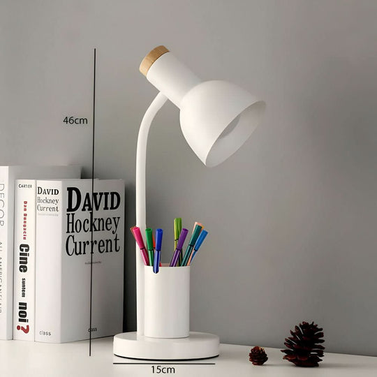 Moderne LED-Schreibtischlampe mit Stifthalter und drei Lichtmodi 5