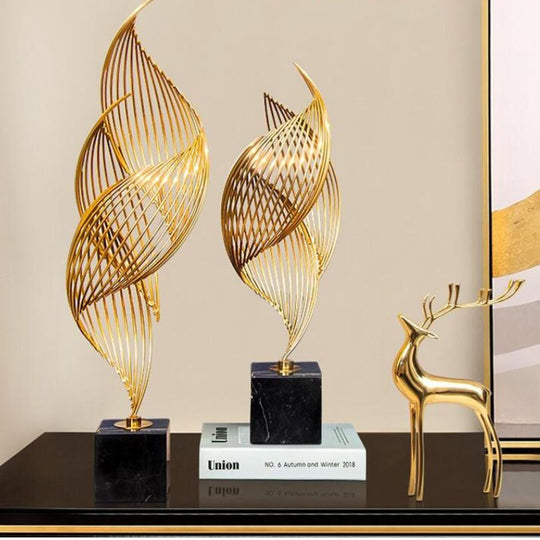 Moderne Skulptur Wellenornament für Zuhause und Büro 0