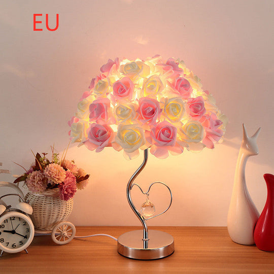 Moderne Tischlampe mit Rosen-Design für Nachttisch oder Esstisch 0
