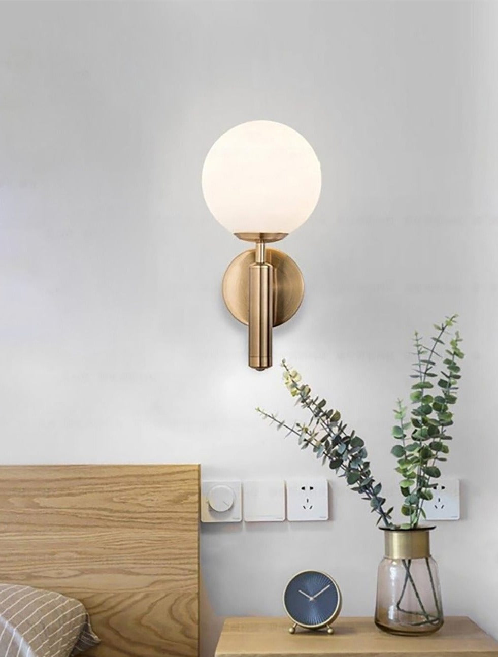 Moderne Wandleuchte Innen mit Glaskugel Design für Schlafzimmer und Flure 6