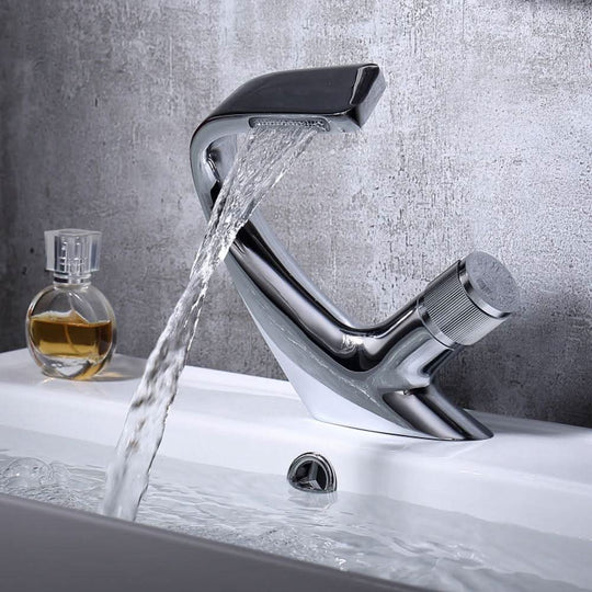Moderne Waschtischarmatur Wasserfall-Design für stilvolle Badezimmer Armaturen Bad 11