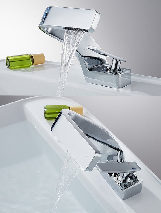 Moderner Wasserhahn Küche Bad Mit Geschwungenem Design Küchenarmatur 1